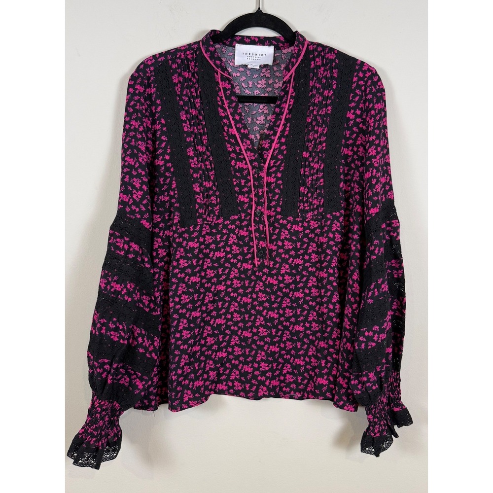 The Shirt Rochelle Behrens Pink Black Floral Lace Trim Smocked Blouse Large